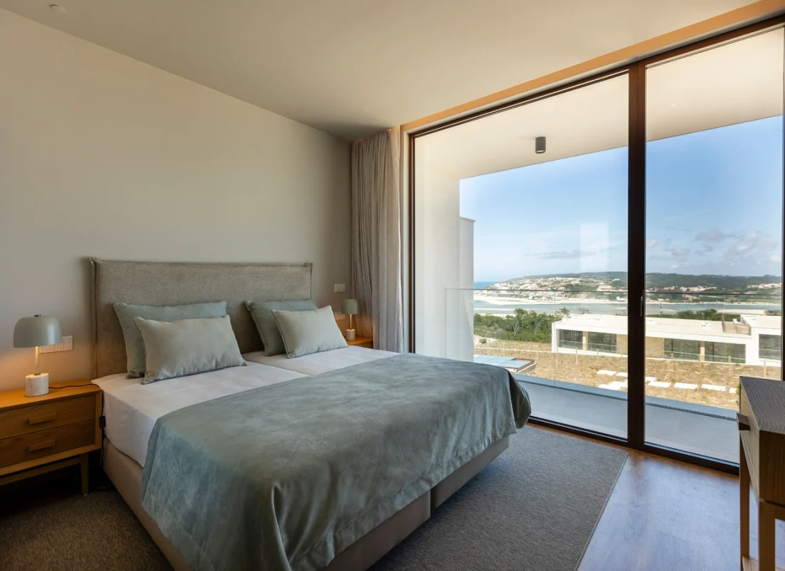 Bedroom_1299x907 (1)
